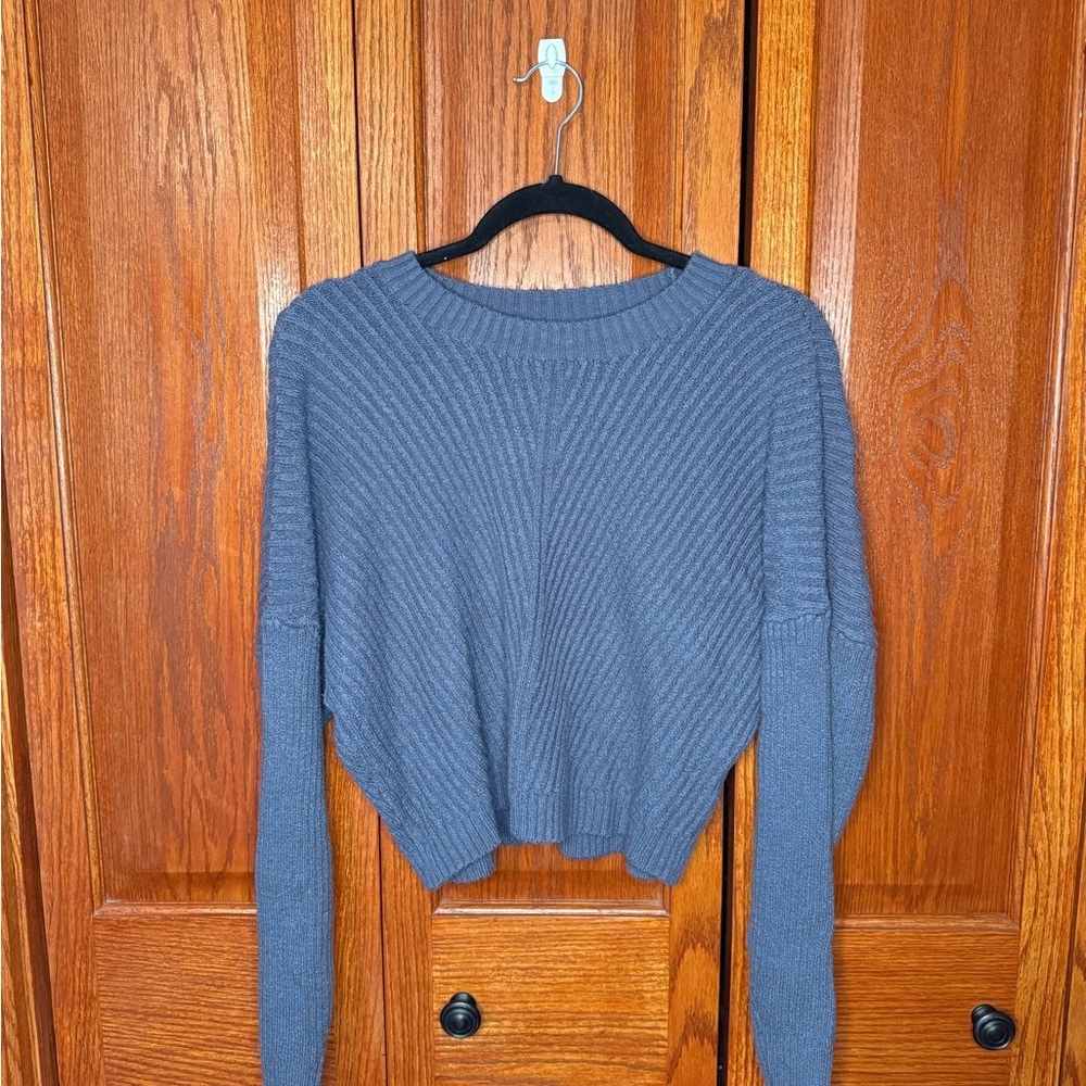 Hollister Charcoal Ribbed Knit Sweater